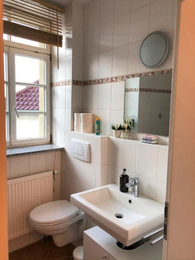 Zentraler Geht Es Kaum - In Koeniglicher Nachbarschaft! Ludwigsburg Bagian luar foto